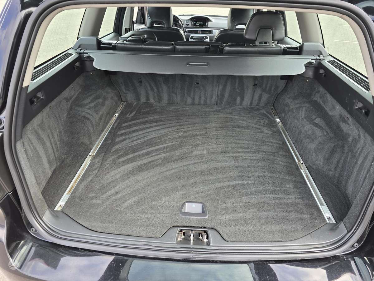 Volvo V70, 2.0 l., Универсал