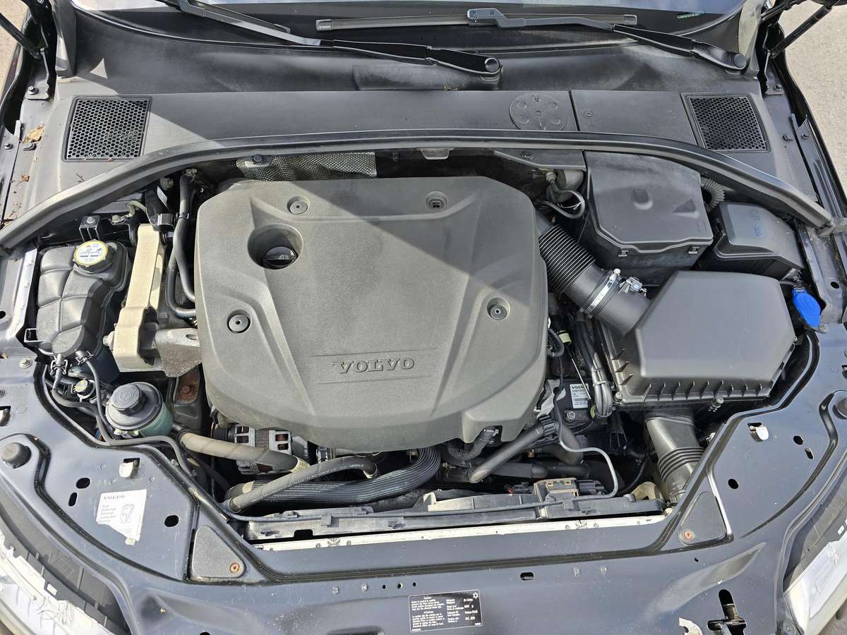 Volvo V70, 2.0 l., Универсал