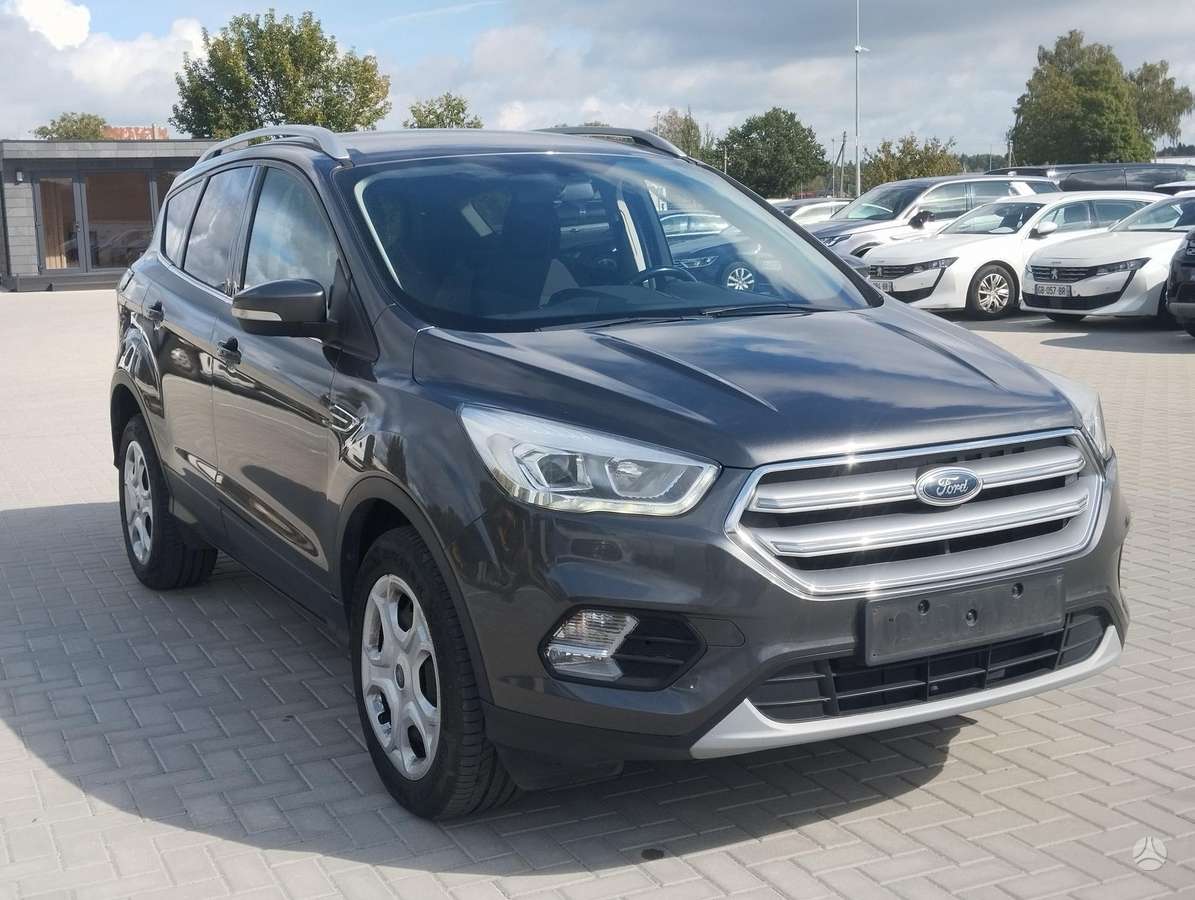 Ford Kuga - 2