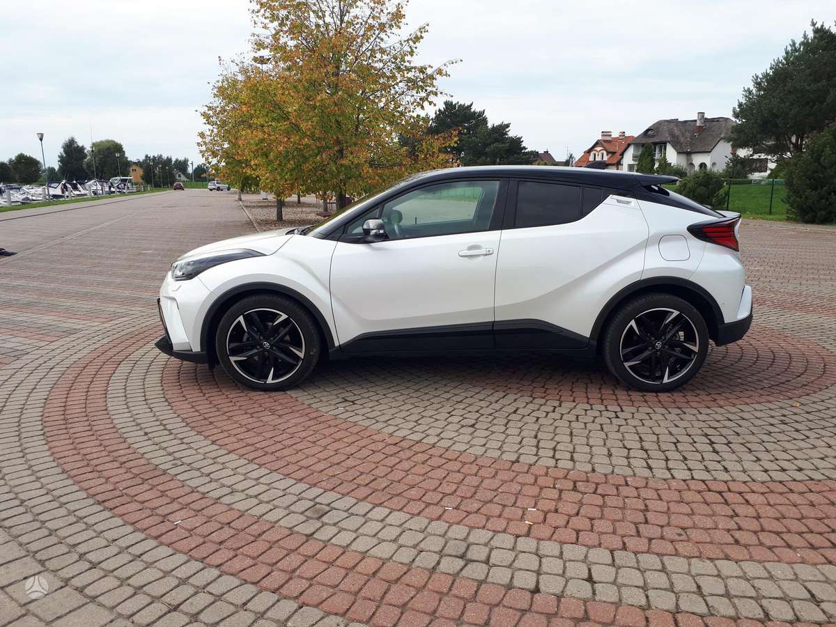 Toyota C-HR - 4