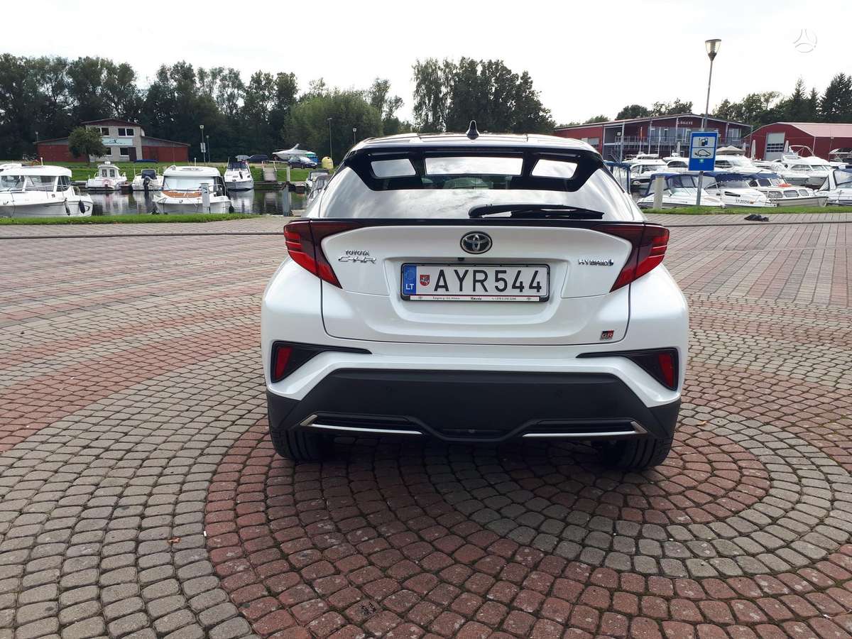 Toyota C-HR - 7