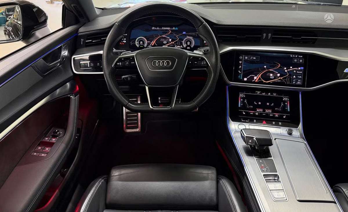 Audi A7 - 8