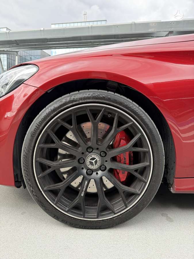 Mercedes-Benz C43 AMG - 6