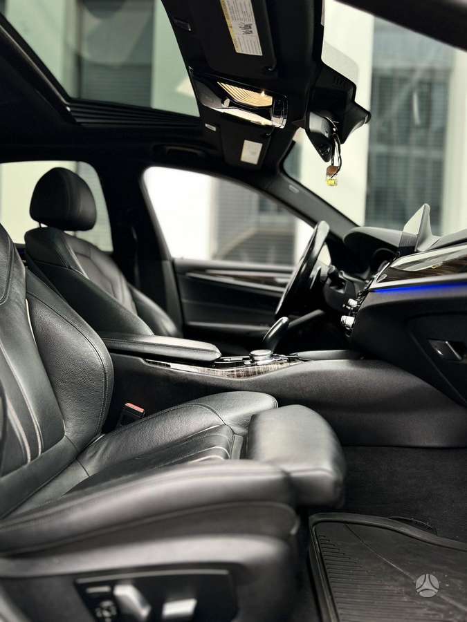 BMW 530, 2.0 l., Седан
