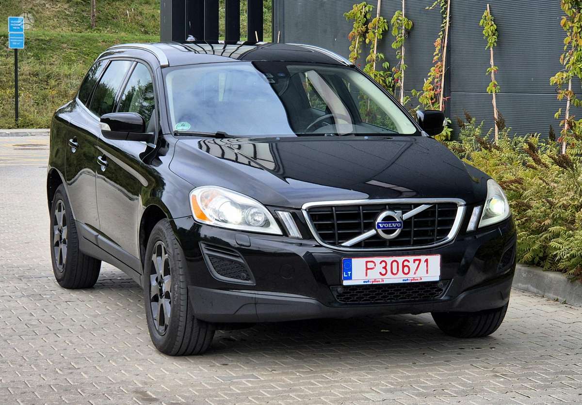 Volvo XC60 - 2