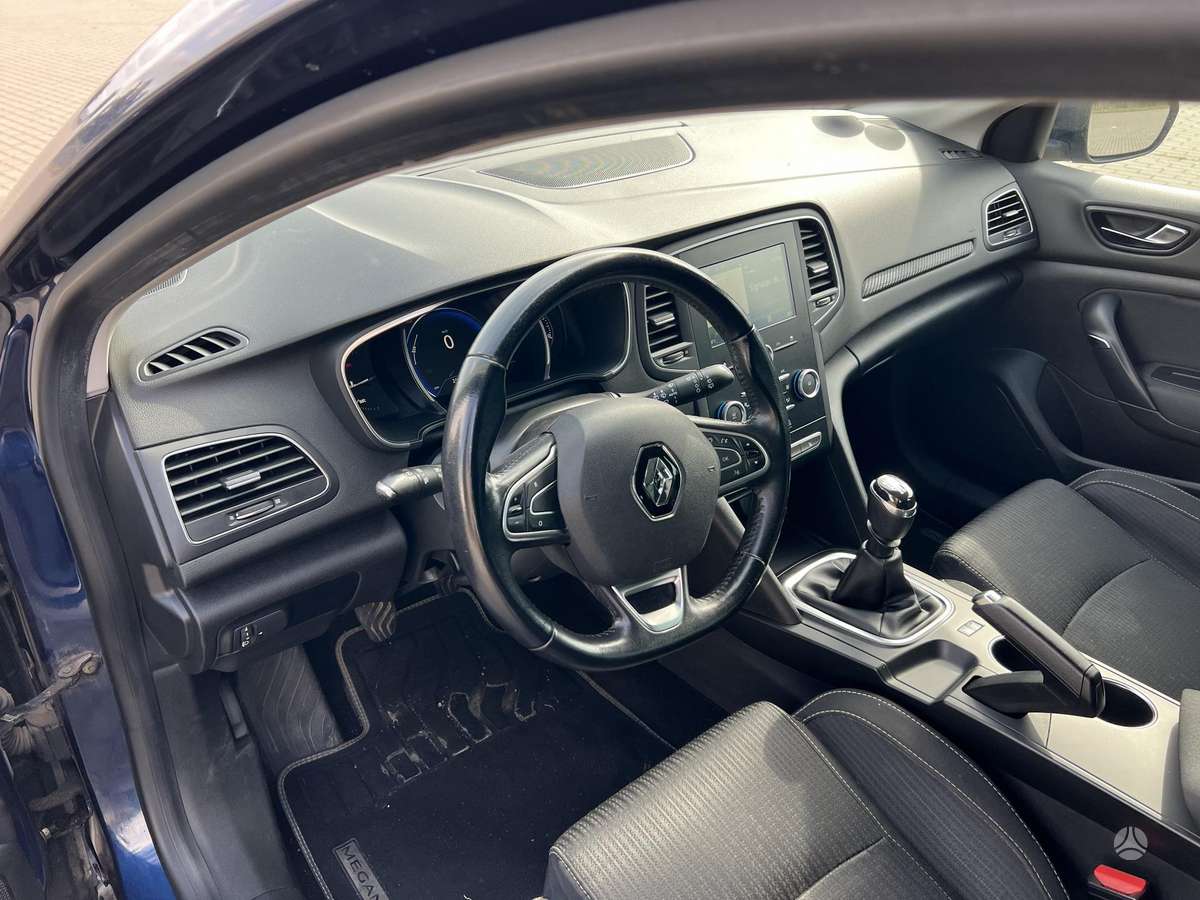 Renault Megane - 11