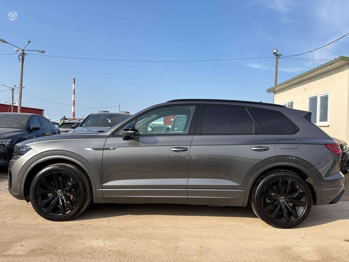 Volkswagen Touareg - 4