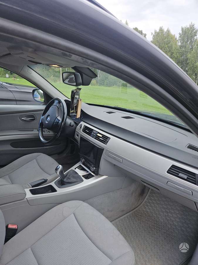 BMW 318 - 4