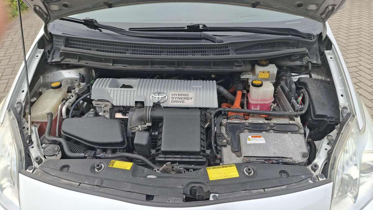 Toyota Prius - 10
