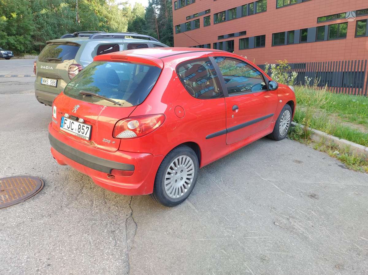 Peugeot 206+ - 1