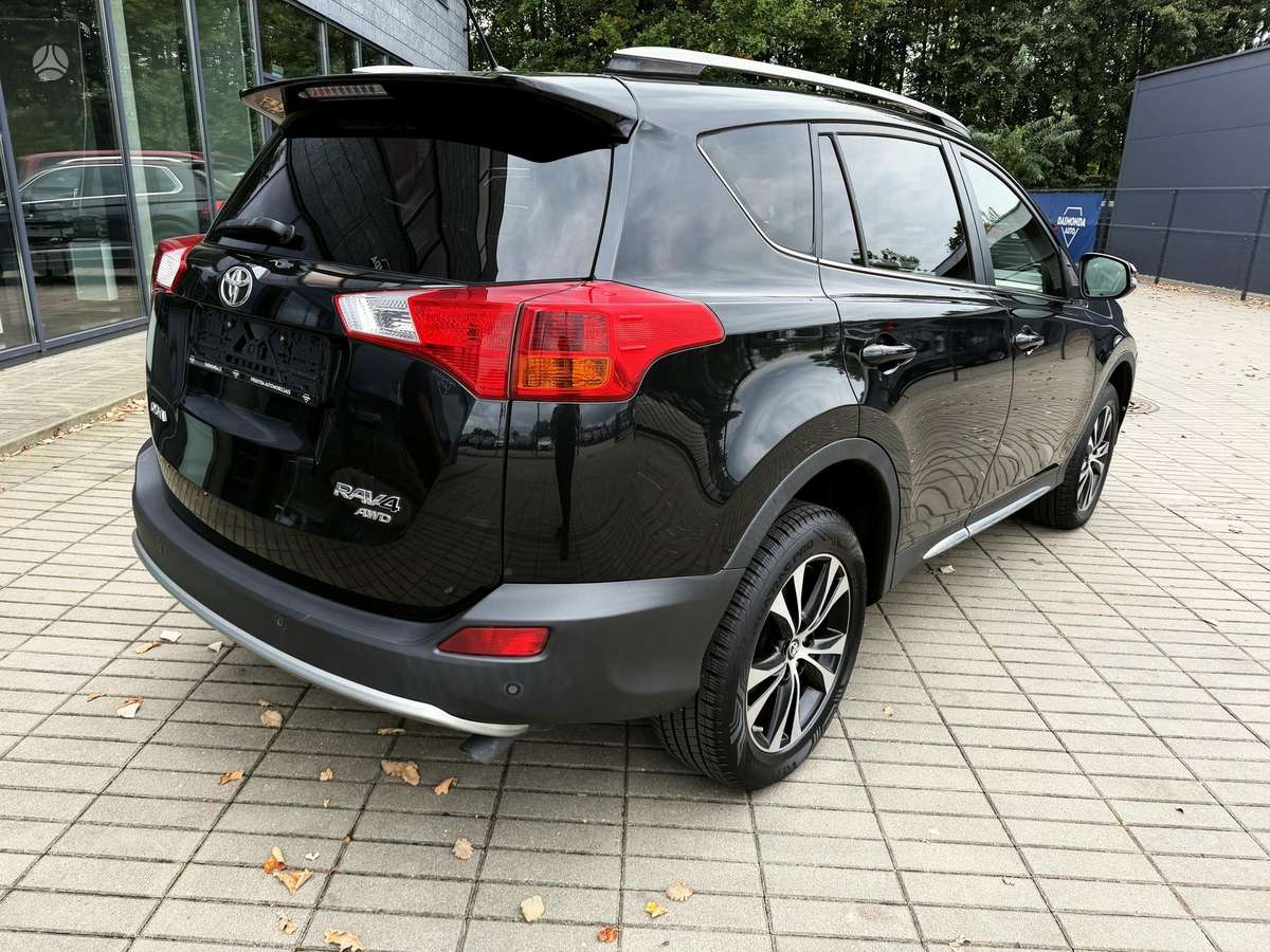 Toyota RAV4 - 3
