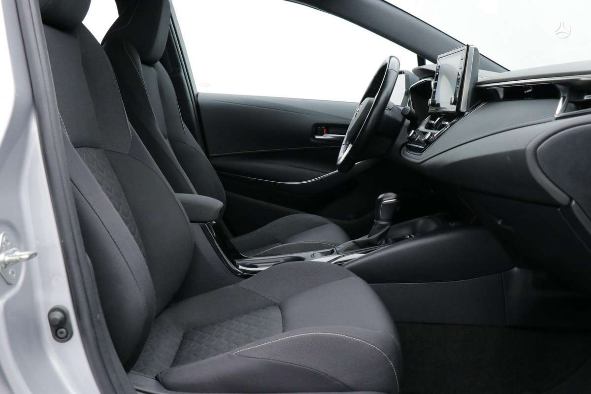 Toyota Corolla, 1.2 l., Универсал