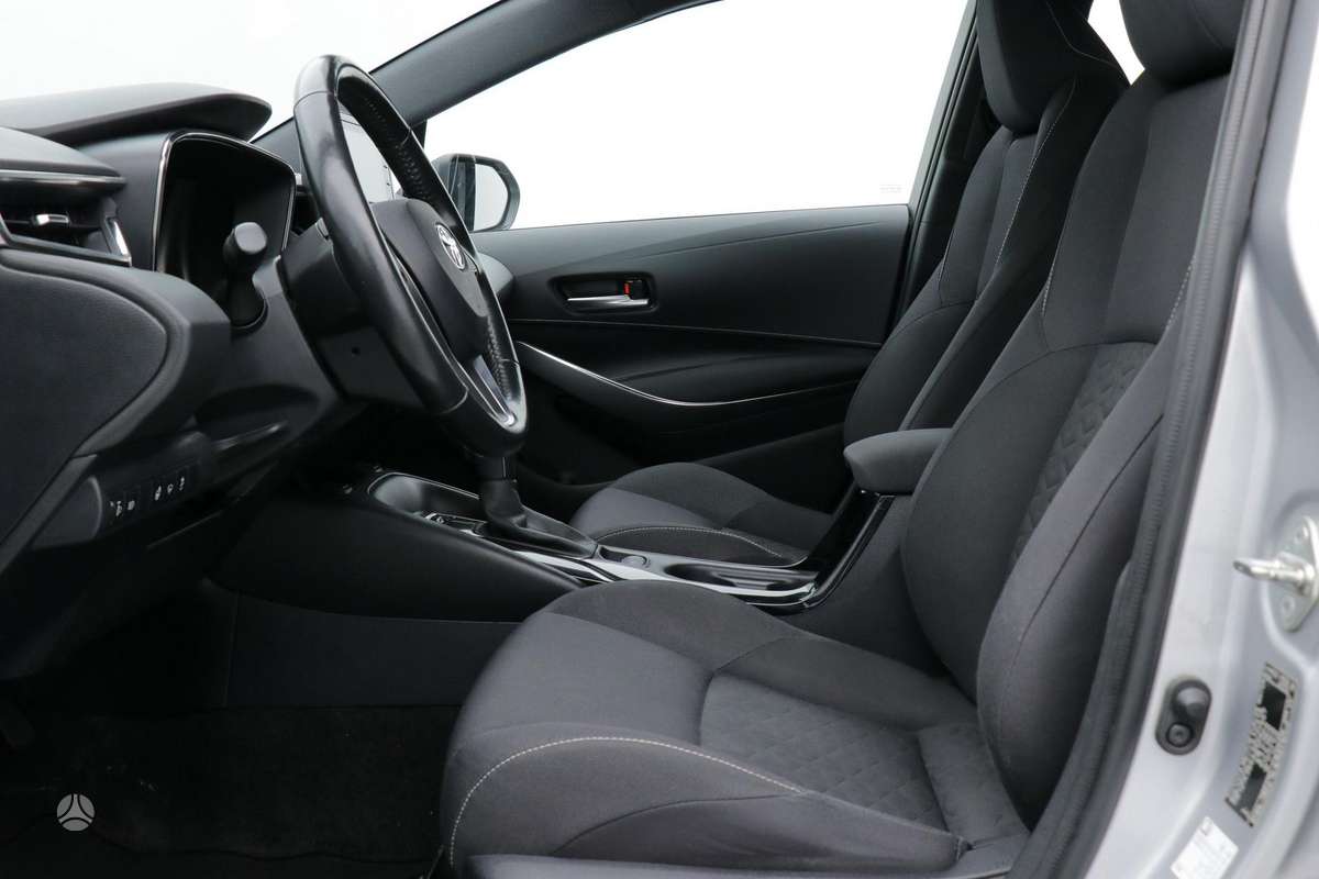 Toyota Corolla, 1.2 l., Универсал
