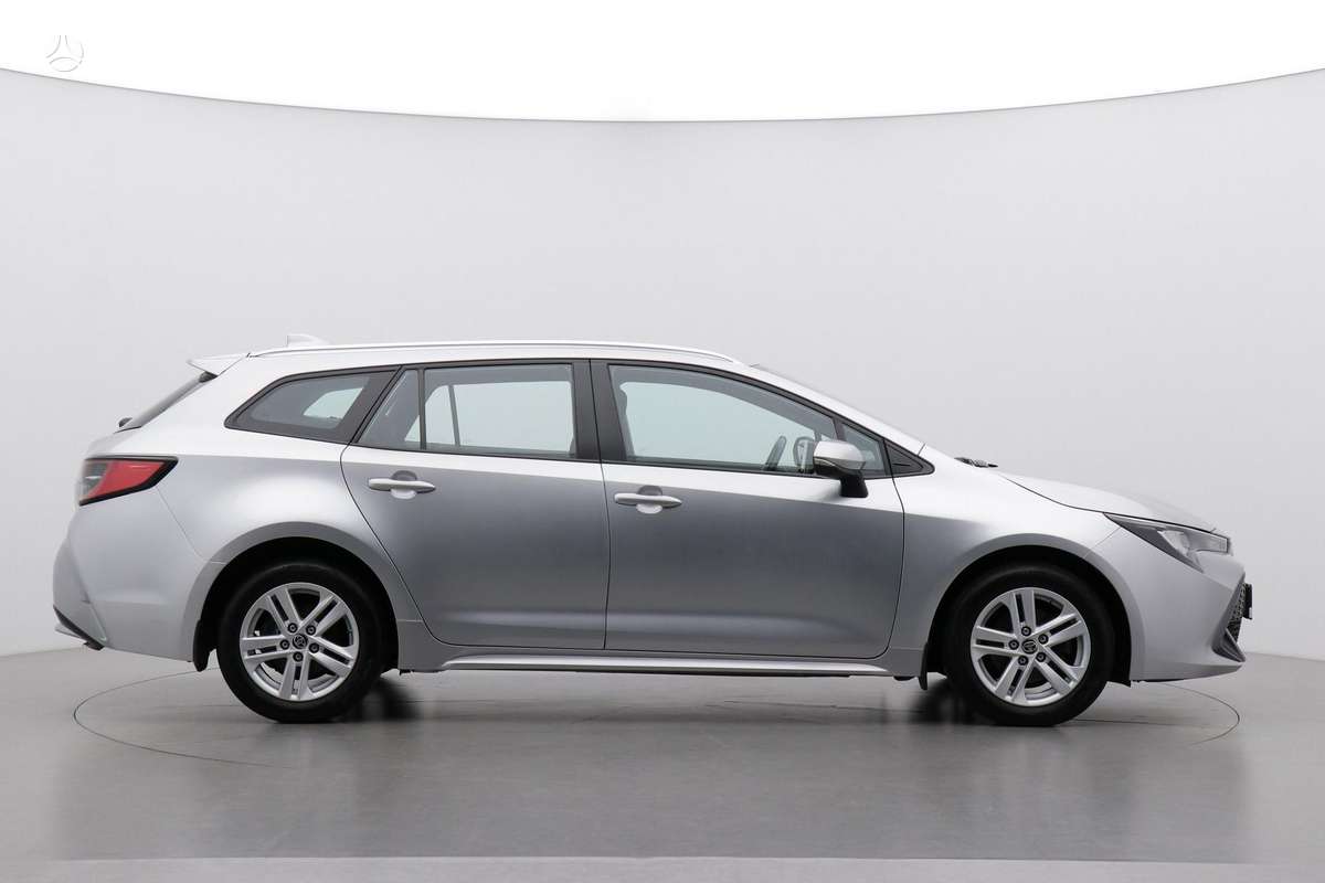 Toyota Corolla, 1.2 l., Универсал