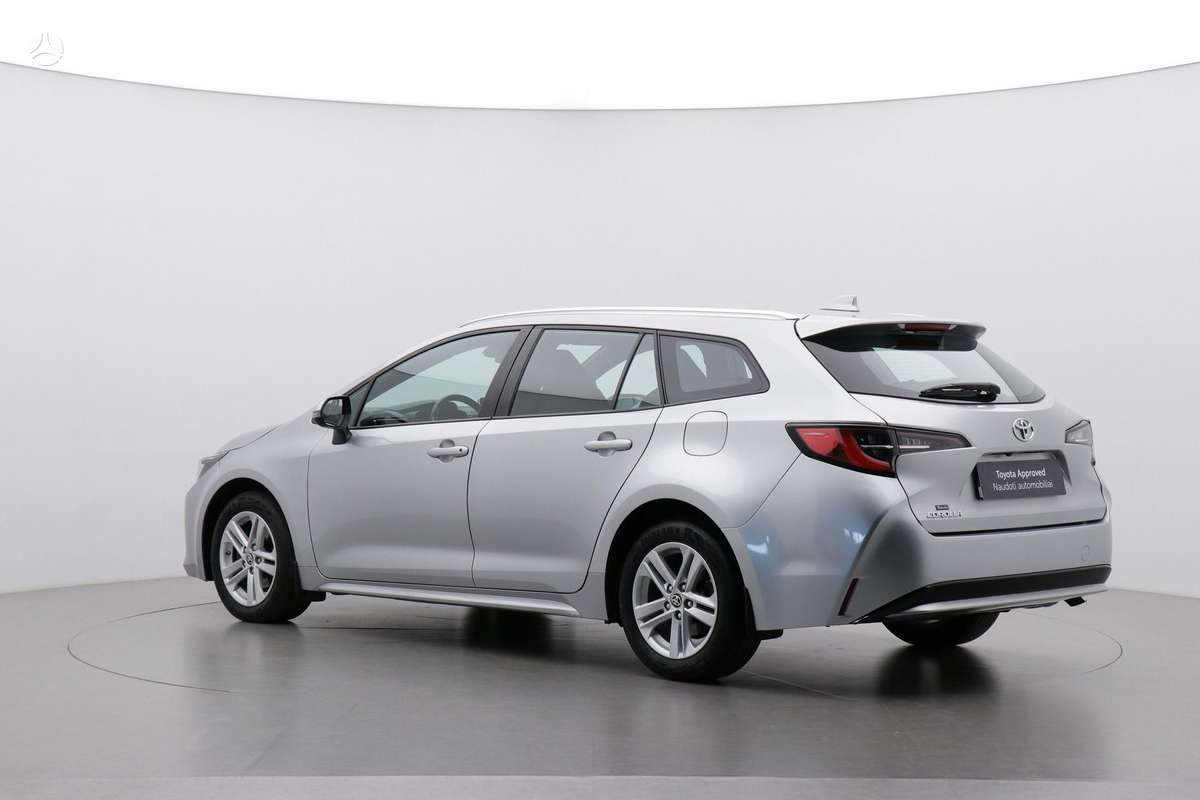 Toyota Corolla, 1.2 l., Универсал