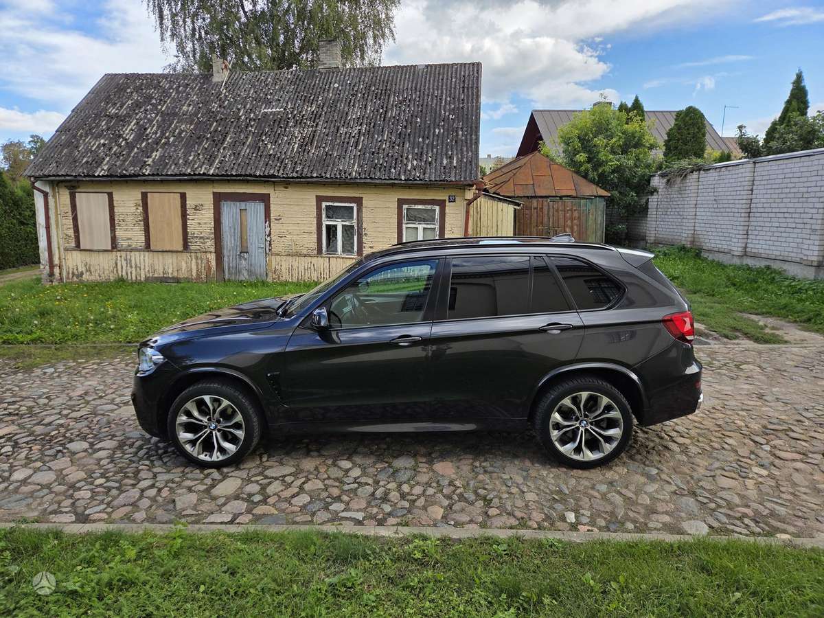 BMW X5 - 2