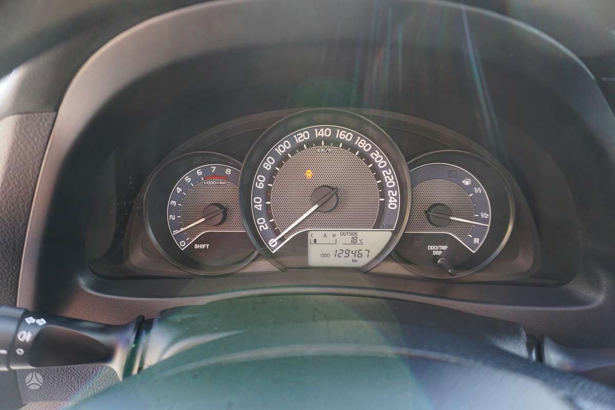 Toyota Auris, 1.3 l., hatchback