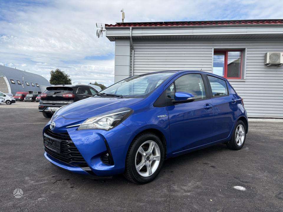 Toyota Yaris - 1