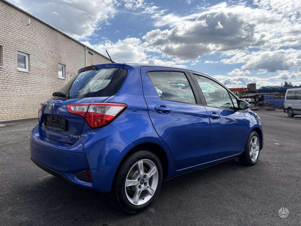 Toyota Yaris - 3