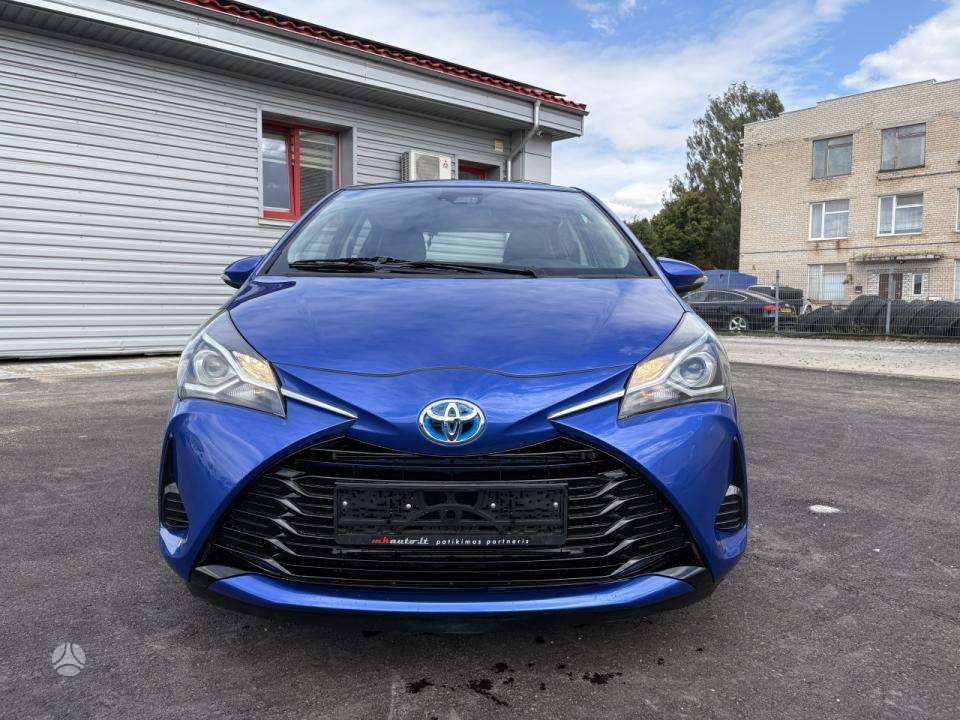 Toyota Yaris - 5