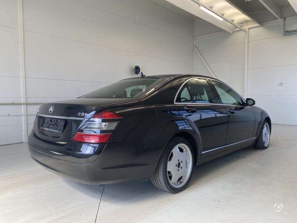 Mercedes-Benz S320 - 3