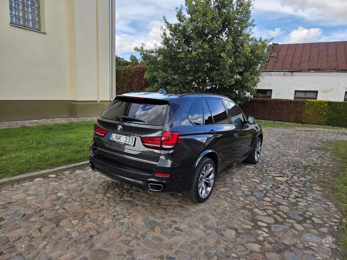 BMW X5 - 5