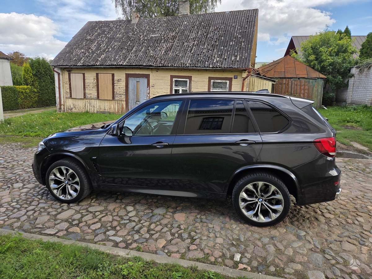BMW X5 - 7