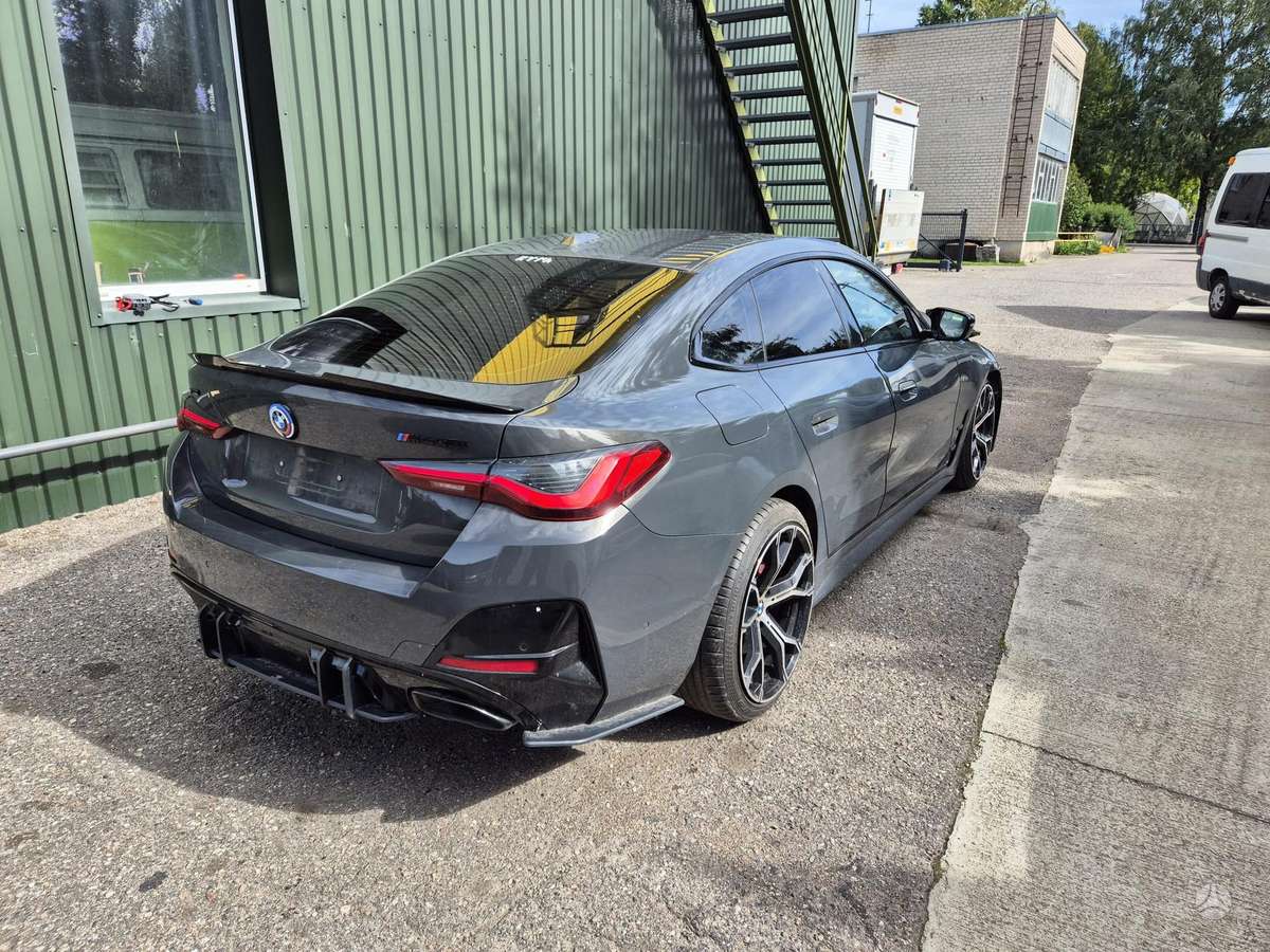 BMW M440, 3.0 l., Хэтчбек