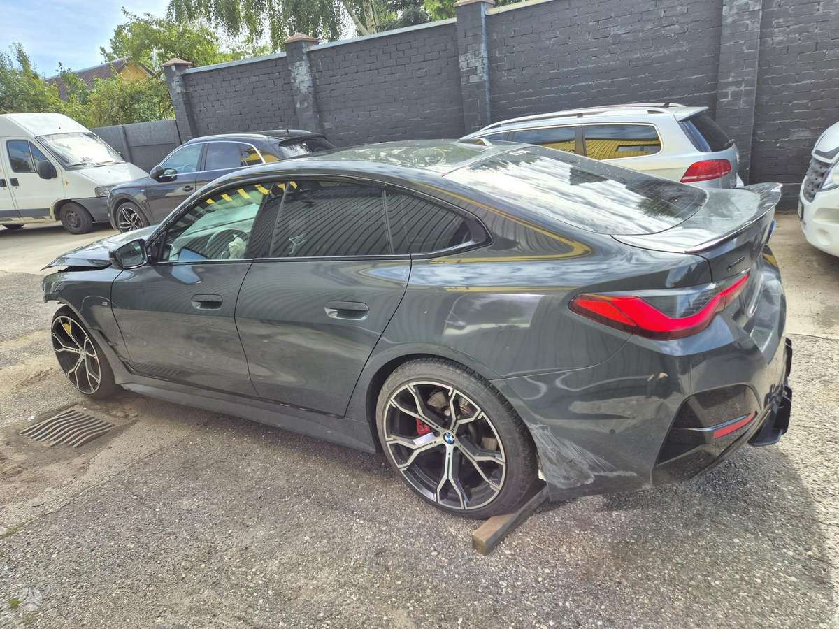 BMW M440, 3.0 l., hatchback