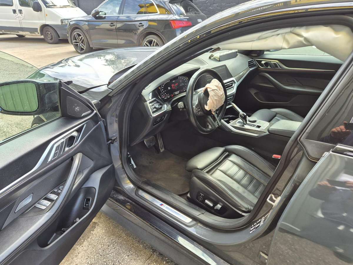 BMW M440, 3.0 l., hatchback