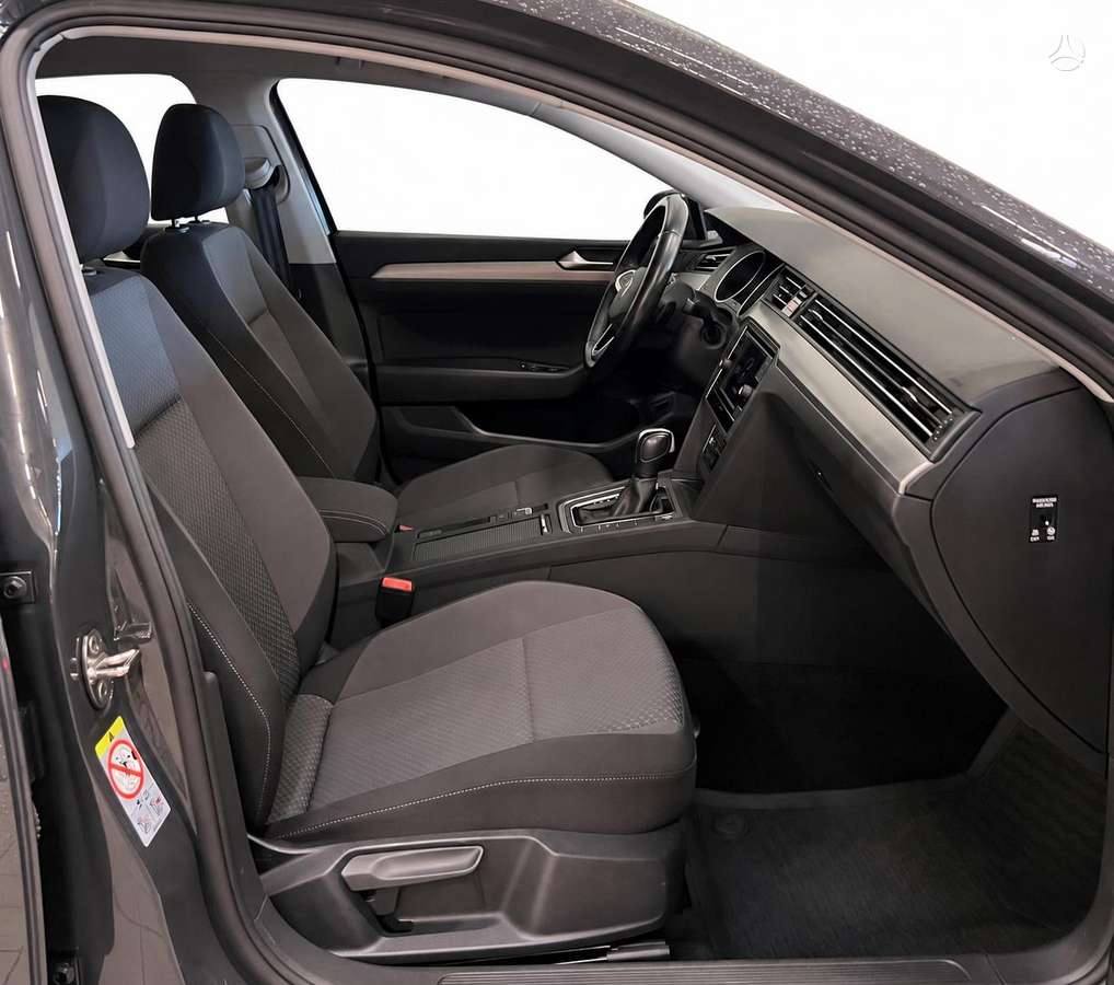 Volkswagen Passat - 6