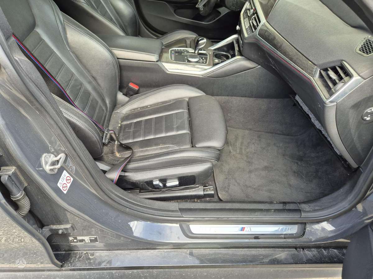 BMW M440, 3.0 l., hatchback