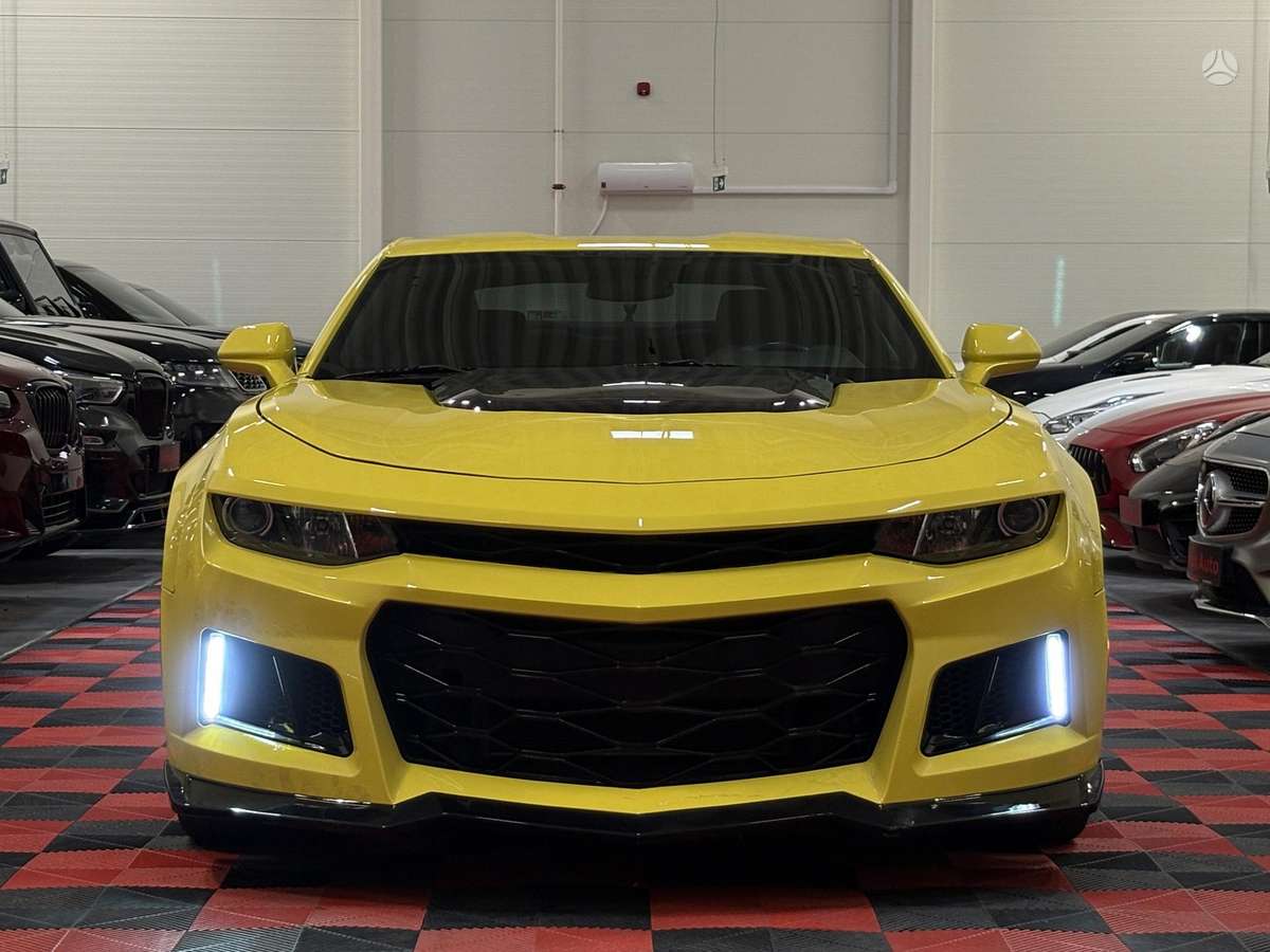 Chevrolet Camaro - 2