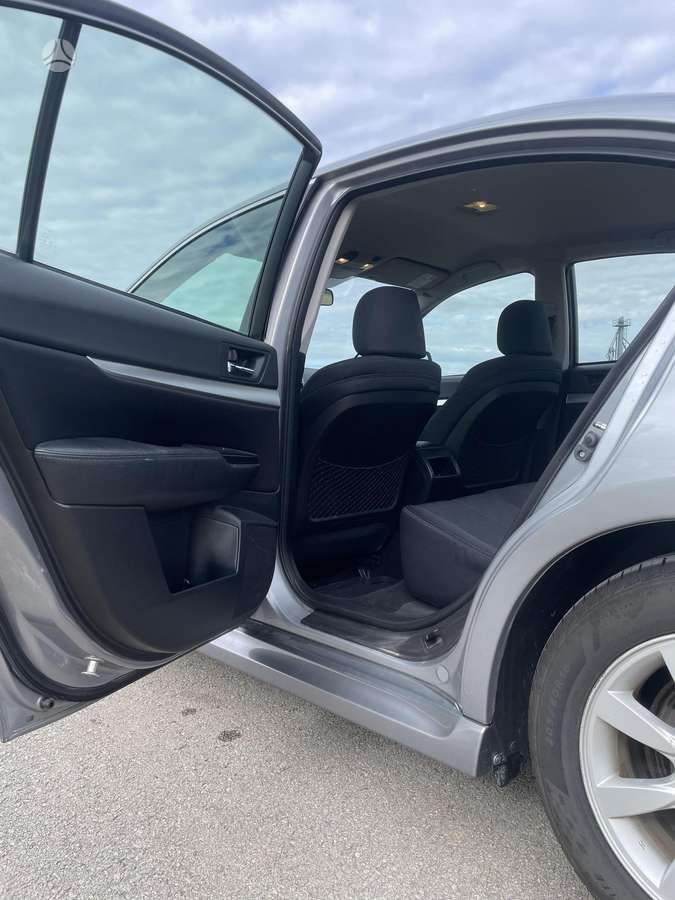 Subaru Legacy, 2.0 l., Седан