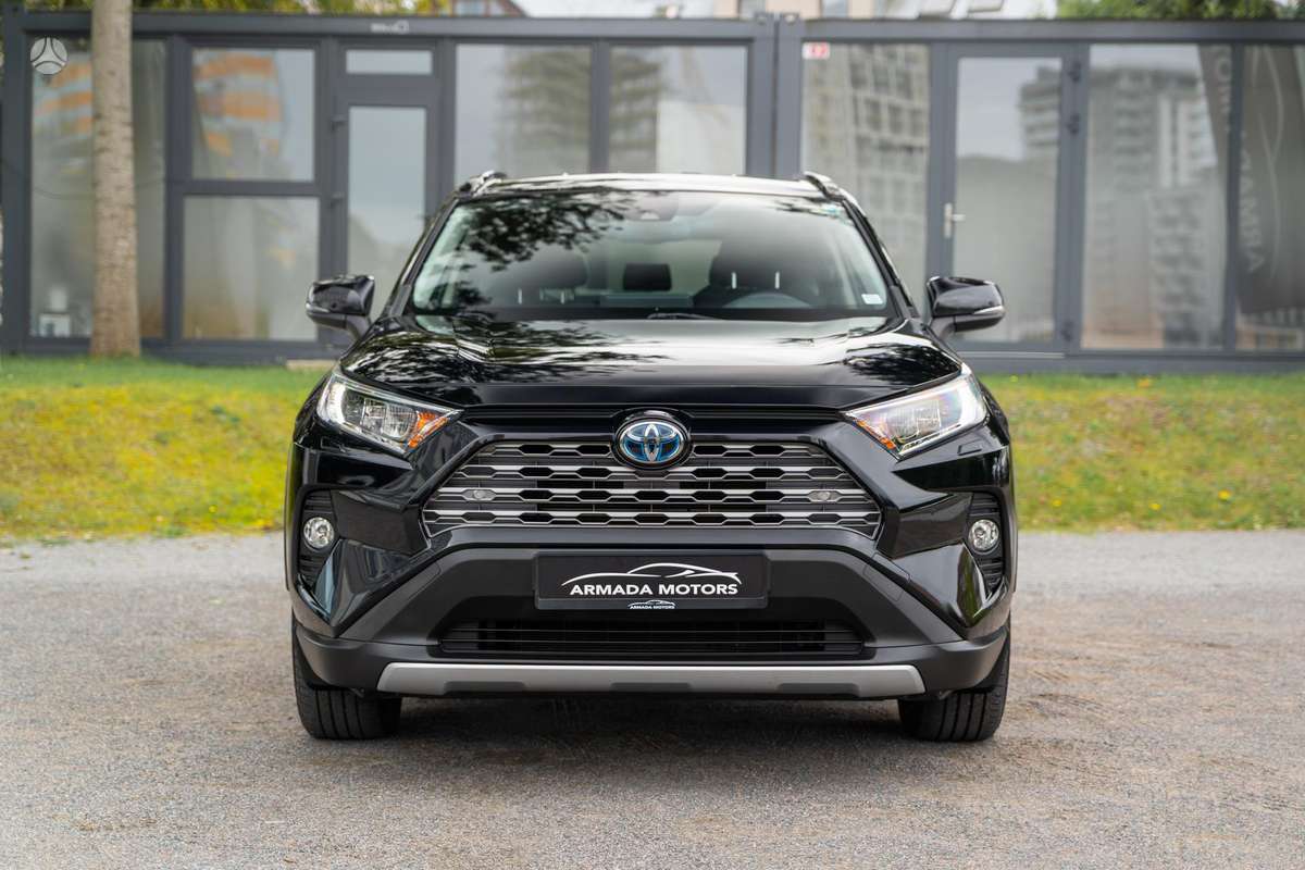 Toyota RAV4 - 4