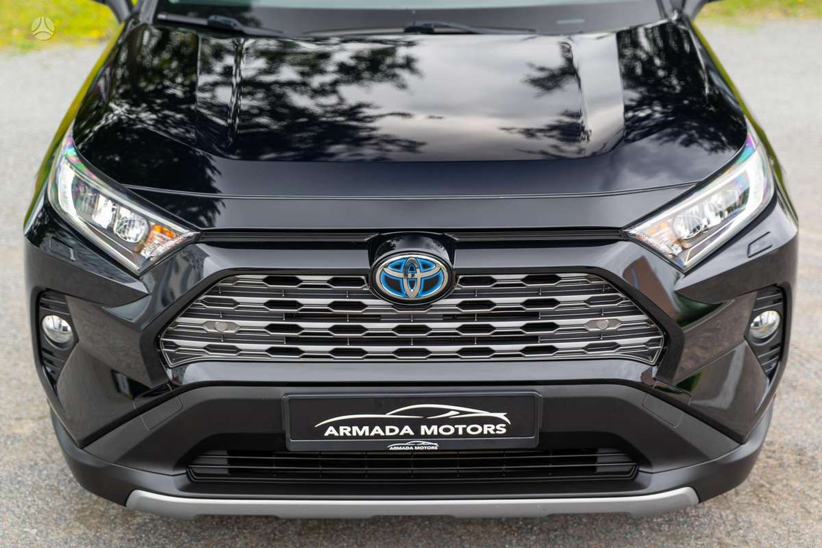 Toyota RAV4 - 5