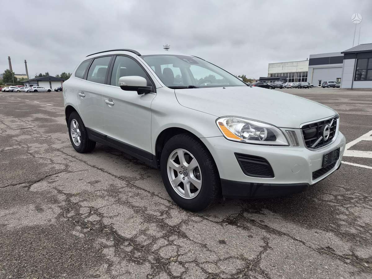 Volvo XC60 - 2
