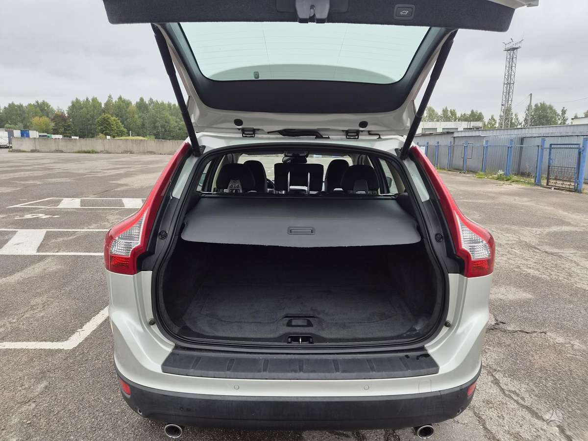 Volvo XC60 - 6