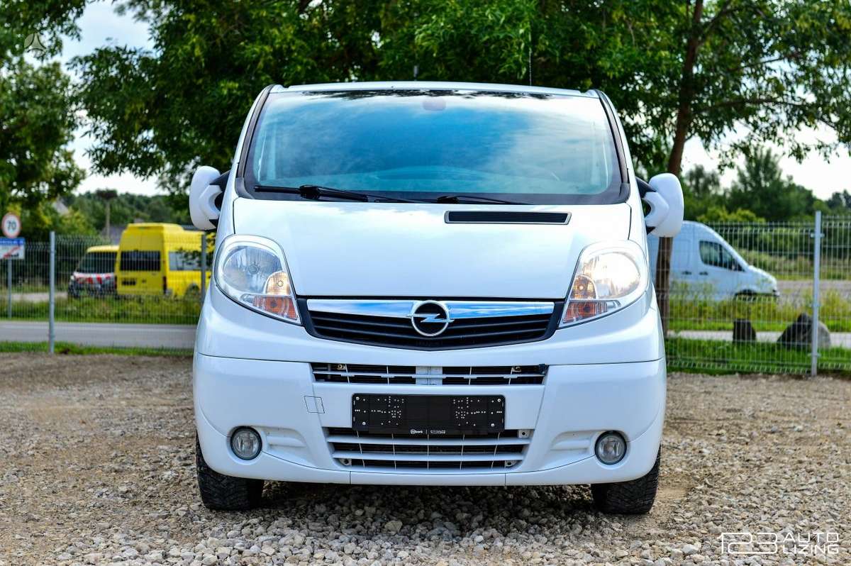 Opel Vivaro - 2
