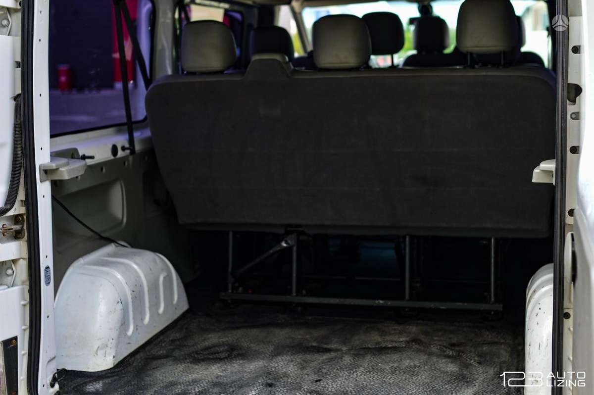 Opel Vivaro - 6