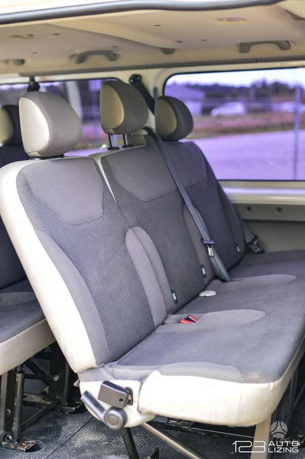 Opel Vivaro - 7