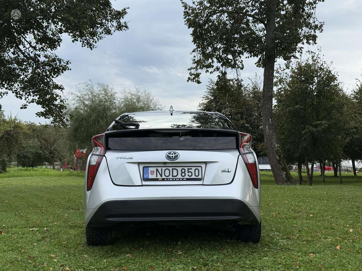 Toyota Prius - 9