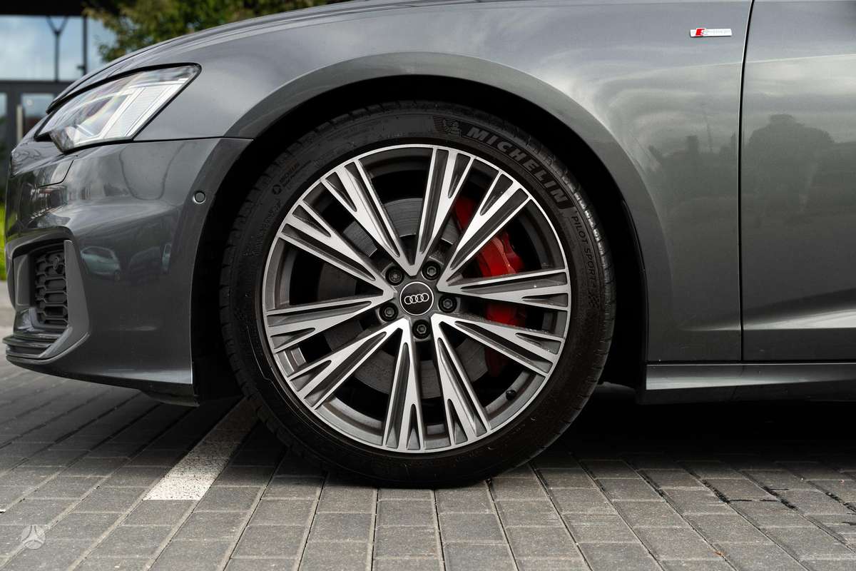 Audi A6, 2.0 l., Универсал