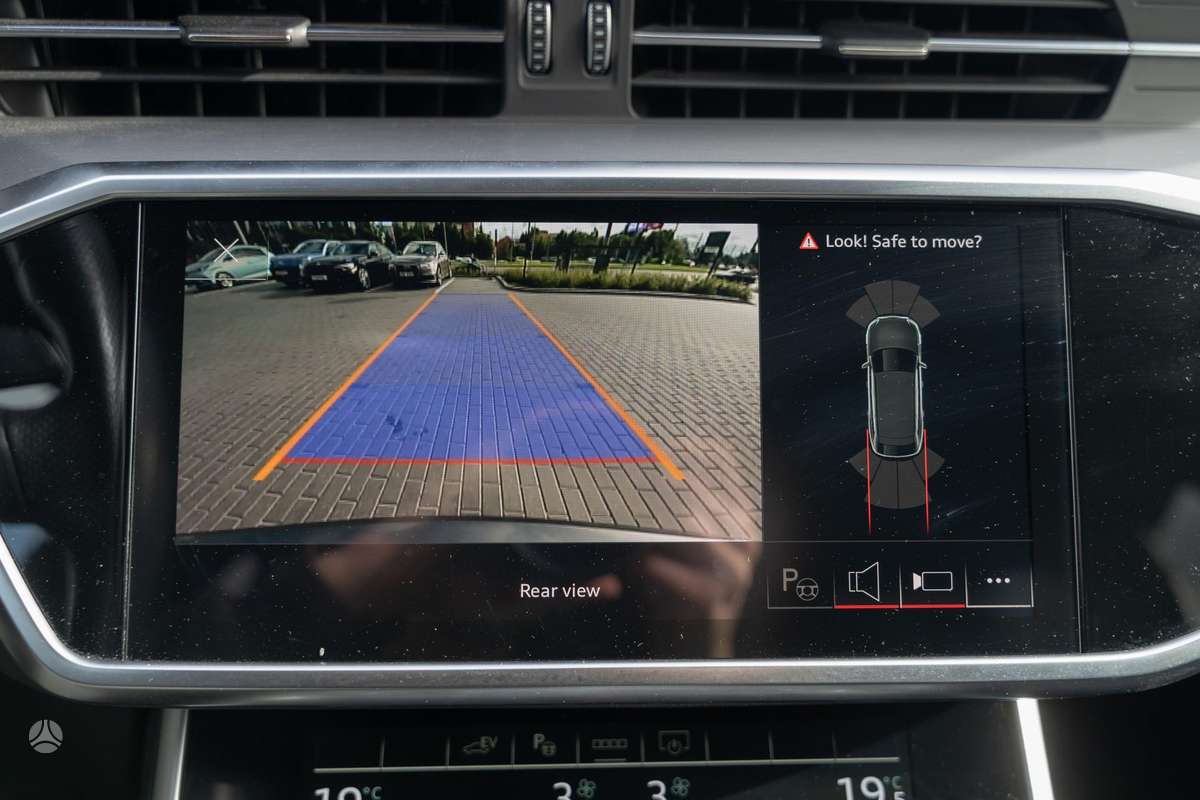 Audi A6, 2.0 l., Универсал