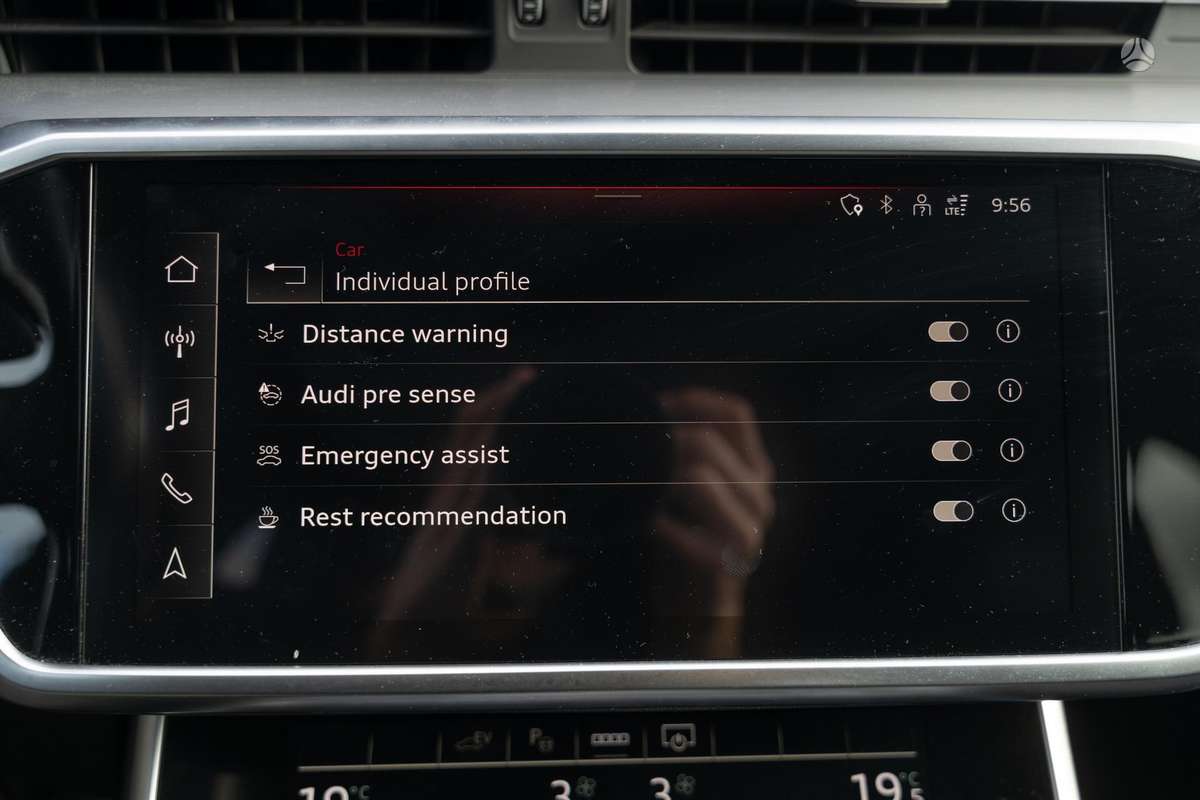 Audi A6, 2.0 l., Универсал