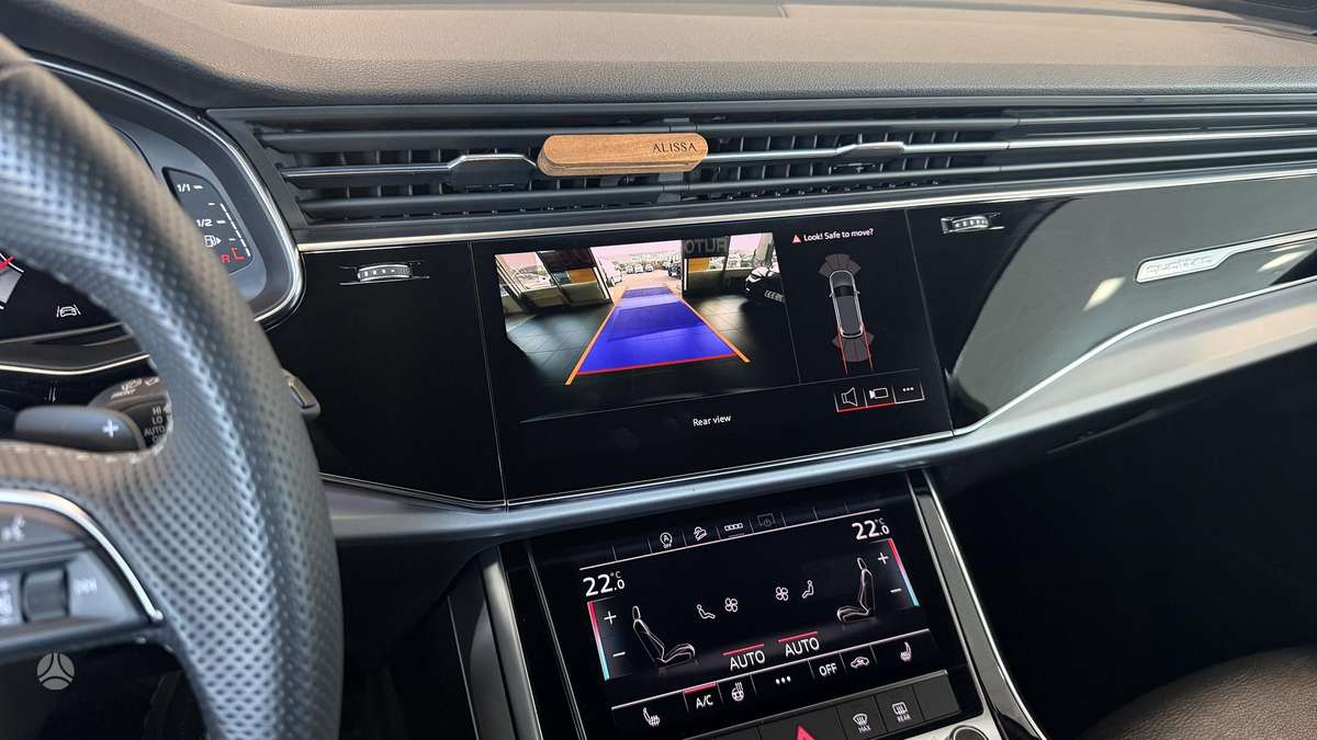 Audi Q7 - 12