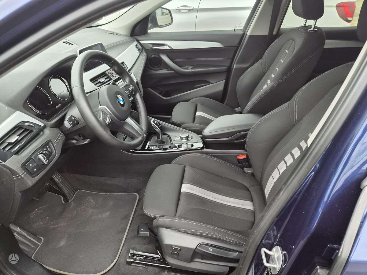 BMW X2, 2.0 l., Внедорожник / Кроссовер