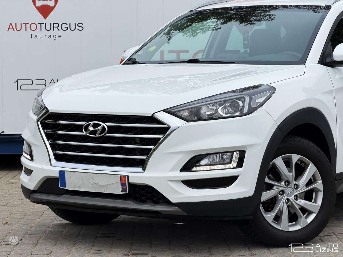 Hyundai Tucson - 2