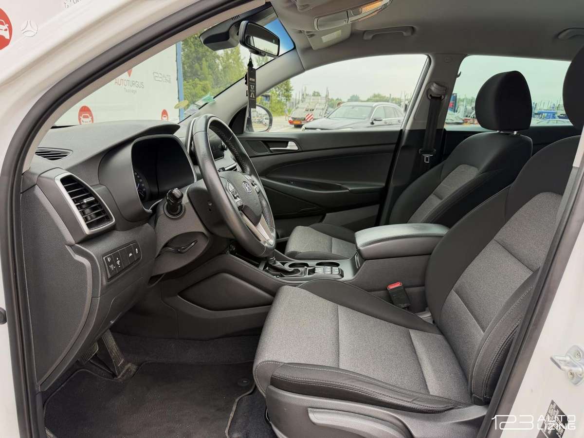 Hyundai Tucson - 10