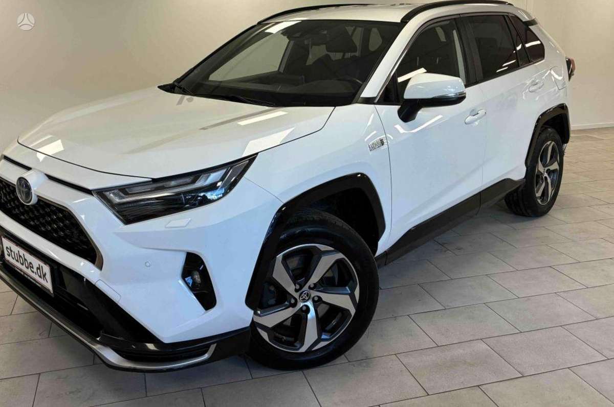 Toyota RAV4 - 1